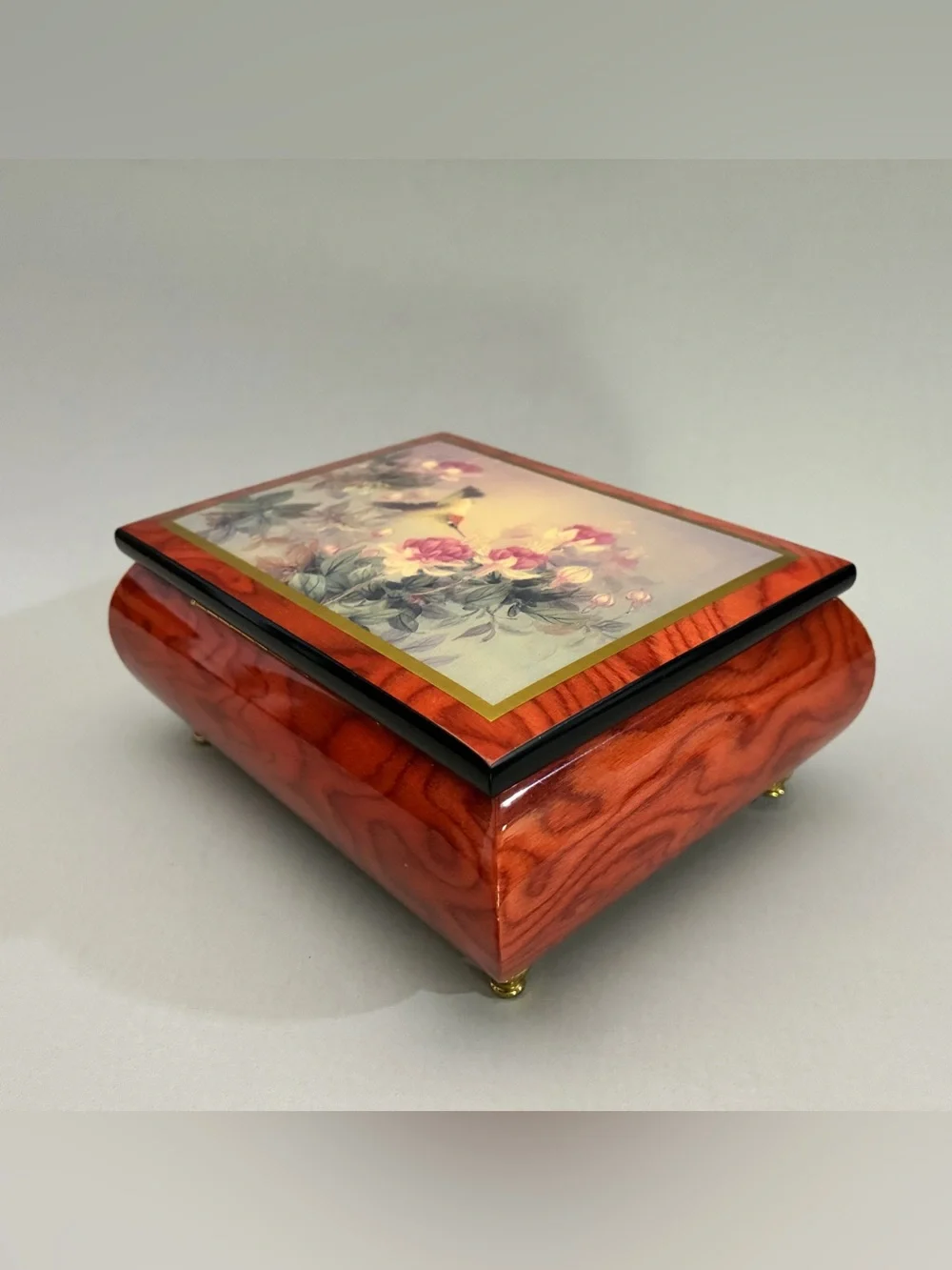 Ercolano H&G Studios Jewelry Music Box #2265 “Hummingbird with Fuchsia” Lena Liu